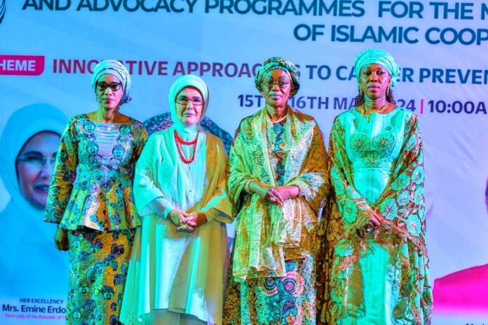 L-R H.E Mrs Fatoumatta Bah-Barrow First Lady of Gambia, H.E Mrs Emine Erdogan First Lady of Turkey, H.E Sen Oluremi Tinubu First Lady Federal Republic of Nigeria, H.E Fatima Maada Bio First Lady Sierra Leone at the High-Level Regional Seminar on promoting Cancer awareness and Advocacy Programme for the Member States of the Organisation of Islamic Cooperation (OIC) on Thursday 16th May 2024 in Abuja