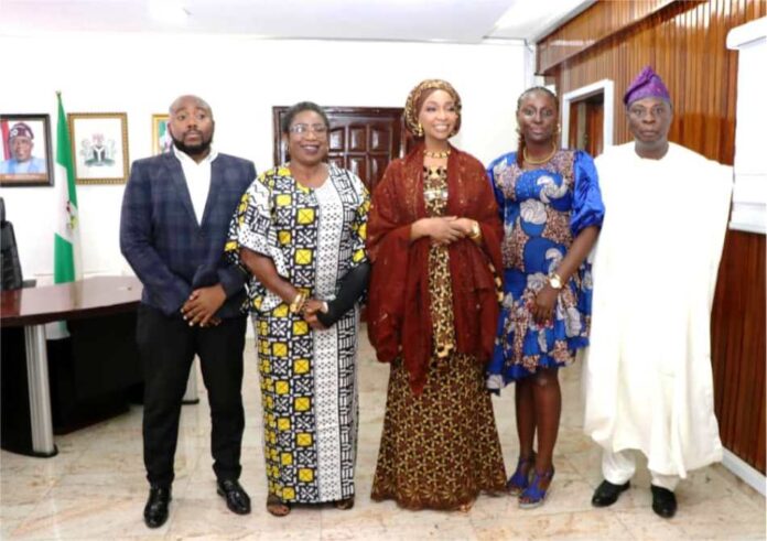 L-R: Mr Ifedolapo A. Falope, Associate NESG the Nigeria Economic Summit Group, Mrs Ugochi Akudo Nwosu, Director Entertainment and Creative Economy Department (FMACCE), The Minister of Art, Culture and Creative Economy in Nigeria, Honorable Minister Hannatu Musa-Musawa, Mr Babajide Augustus Ajibola, Ex Director, Entertainment and Creative Services Department.