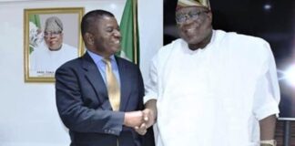 Prof. Tunii Olaopa, Chairman Federal Civil Service Commission (R) with the Chairperson of the Civil Service Commission of the Republic of Zambia and President of the Association of the African Public Service Commissioners (AAPSCOMs), Dr. Choolwe Beyani, during the latter's official visit to the Commission.