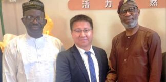 Minister of Solid Minerals Development, Dr. Oladele Alake welcoming the Vice Manager of SINOMACH-HE, Hou Encai and Chief Executive Officer, Chart & Capstone Integrated Nigeria Limited, Chief Abel Edijala to the meeting at The Peninsula, Beijing, China recently.