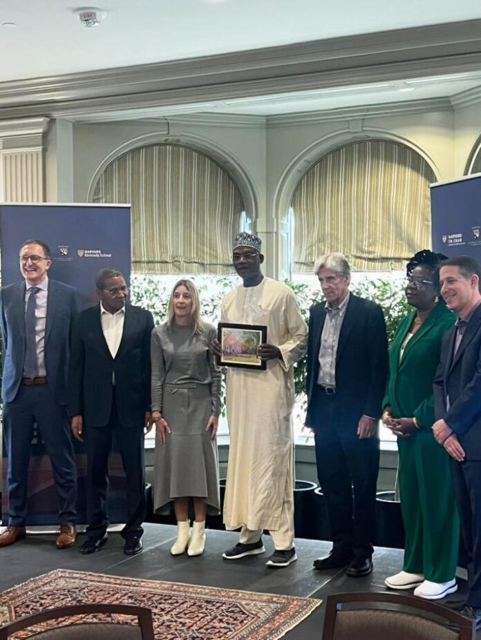 Professor Tahir Mamman OON SAN (centre) received his certificate of successful completion of the intensive training program in Harvard