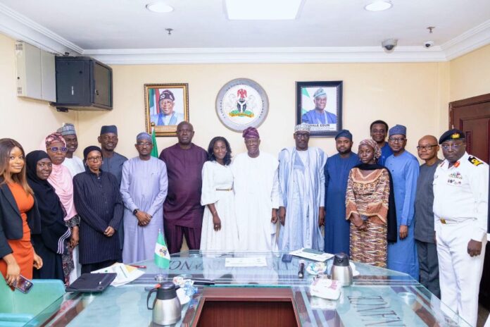 FROM LEFT TO RIGHT 1. Ola Adeniji- Office Of the SA Energy to the President 2. Moji Jimoh - NIMASA 3. Maijidda Ibrahim - NIMASA 4. Lawal Sade - NNPC 5. Amina Ado - FIRS 6. Sayyu Dantata - Dangote Refinary 7. Umar Ajiya -NNPC 8. Heineken Lokpobiri - Minister of State for Petroleum (oil) 9. Olu Verheijen - SA to the President on Energy 10. Wale Edun - Honorable Minister of Finance and Coordinating Minister of The Economy 11. Mele Kyari - GCEO NNPC Ltd 12. Zacch Adedeji - FIRS Chairman/ Chairman Technical Sub- Committee on the sale of crude in Naira. 13. Hauwa Ibrahim - SA to the Minister of Finance 14. Dapo Segun - NNPC 15. Aliyu Suleiman - Dangote Refinary 16. Olakunle Alake - Dangote Refinary 17. Commodore Oluseyi Oladipo - Nigerian Navy