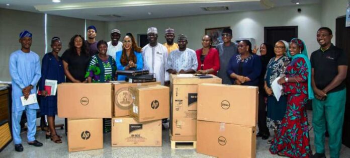 4th from left, Director, Women Development, Mrs. Friya Bulus, Honourable Minister of Women Affairs, Barrister (Mrs) Uju Kennedy-Ohanenye and the National Project Coordinator, ACReSAL, AbdulHamid Umar when the latter visited the Ministry with his team