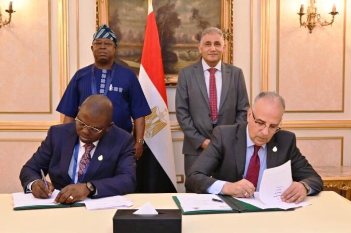 Nigeria’s Minister of Water Resources and Sanitation, Engr. Prof. Joseph Terlumun Utsev,(L) and Egypt’s Minister of Water Resources and Irrigation, Prof. Dr. Hani Sewilam,(R), signed a Memorandum of Understanding (MoU) to enhance cooperation in Water Resources Management.