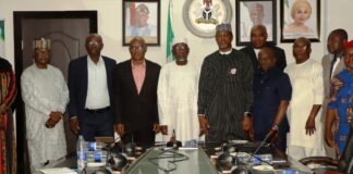 Minister of Labour and Employment, Muhammad Dingyadi (5th left); Director Overseeing the Office of the Permanent Secretary, John Nyamali (4th left); National President, Association of Senior Civil Servants of Nigeria (ASCN), Comrade Shehu Mohammed (6th left) with the Directors of the Ministry and other members of ASCN, during their visiting to the Minister, Abuja