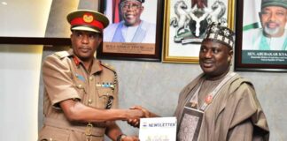 L-R, Major General Stephen Mutuku (Rtd)and Minister of State for Agriculture and Food Security, Sen.Dr Aliyu Sabi Abdullahi, during the courtesy visit in Abuja.