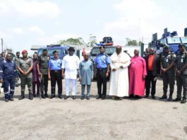 Nigeria Police Gets 5 APC Vehicles From Abia State Government