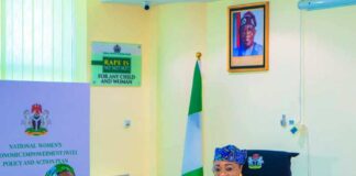 Honourable Minister of Women Affairs, Hajiya Imaan Sulaiman-Ibrahim with the Acting National President, National Council of Women Societies (NCWS), Mrs Geraldine Ita Etuk when she led a delegation from the body on a courtesy visit to the Ministry's Hqtrs in Abuja