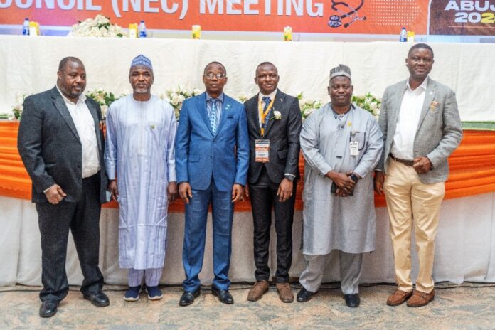 In Royal BlueSuites: Dr. Iziaq Adekunle Salako, Honourable Minister of State for Health & Social Welfare (FMoHSW): on his Left, Dr. Zenith Tope Osundara President NARD; 2nd Right: Dr. Salaudeen Jimoh mni Director Hospital Services Department (FMoHSW).