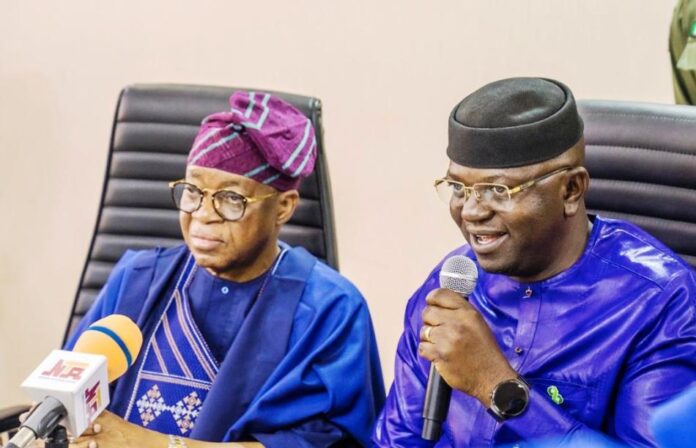 The Honourable Minister of Water Resources and Sanitation, Engr. Prof. Joseph Terlumun Utsev (R), hosted the Honourable Minister of Marine and Blue Economy, His Excellency Adegboyega Oyetola, CON (L), during a meeting at the Conference Room of the Ministry of Water Resources and Sanitation today in Abuja.