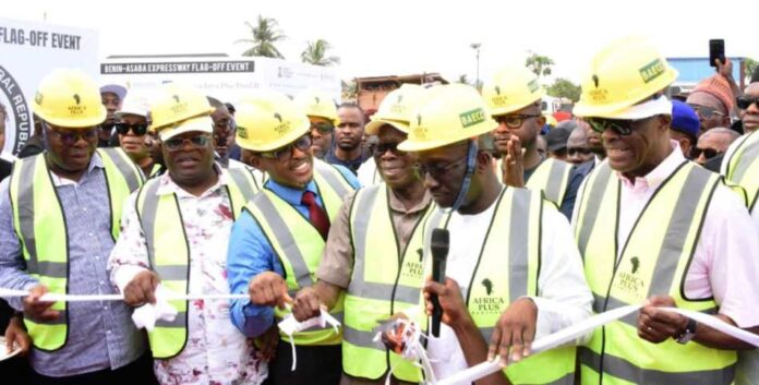 1st left, the deputy governor of Delta State Monday Onyeme, 2nd left, the Hon. Minister of Works Engr. Nweze David Umahi, 3rd right, Senator Adams Oshiomhole, 2nd right, the governor of Edo State Monday Okpebholo, 1st right, the Hon Minister of Finance Wale Edun and others during the official flag-off of the 125KM of Benin-Asaba express way. Date: 23rd March, 2025.