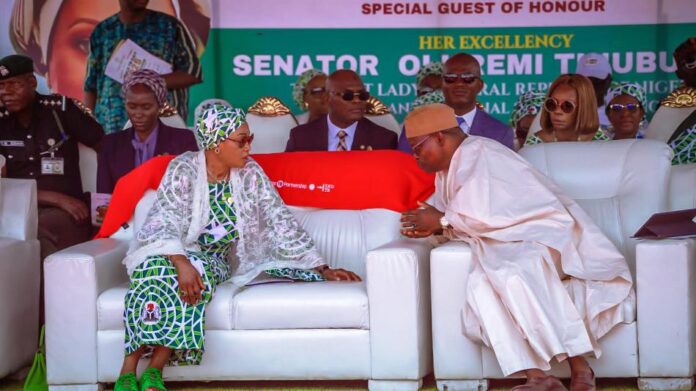 The First Lady Senator Oluremi Tinubu CON, in a tete a tete with Dr. Iziaq Adekunle Salako Honourable Minister of State for Health & Social Welfare at the 2025 World Tuberculosis Day-Community Outreach @ Sauka, Abuja Monday 24 March 2025