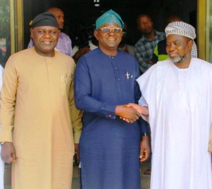 The Honourable Minister of Water Resources and Sanitation, Engr. Prof. Joseph Terlumun Utsev (middle), accompanied by the Permanent Secretary, Mr. Richard Pheelangwah (left), paid a courtesy visit to the Murshid of the Abuja National Mosque, Prof. Shehu Ahmad Saeed Galadanci, who was represented by Prof. Muhammad Kabir Adam (right) today in Abuja. The visit highlighted the crucial role of religious institutions in promoting national development and public health, particularly through advocacy for the Open-Defecation-Free Nigeria Campaign.