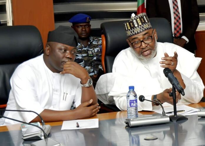 The Honourable Minister of State, Federal Ministry of Regional Development H.E. Uba Maigari Ahmadu (R) with the Executive Governor of Taraba State H.E Dr. Agbu Kefas (L) when the Hon. Minister hosted the Executive Governor in Abuja.