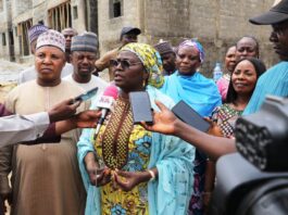 Executive Secretary, FGSHLB Hajiya Salamatu Ladi Ahmed, responding to questions from the press men during the inspection.