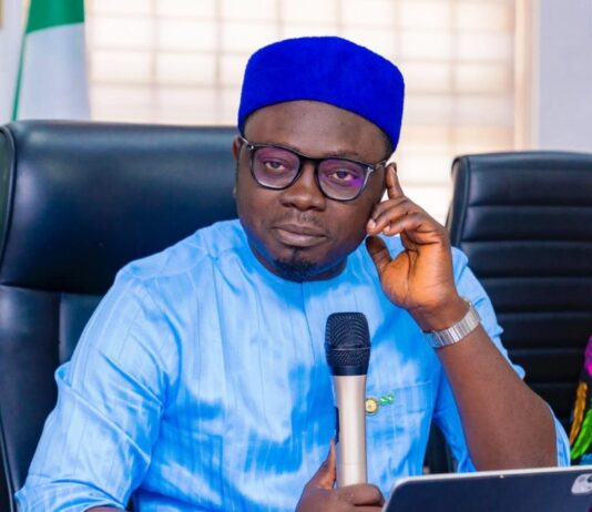 The Honourable Minister of Youth Development, Comrade Ayodele Olawande, making his remarks at the meeting.