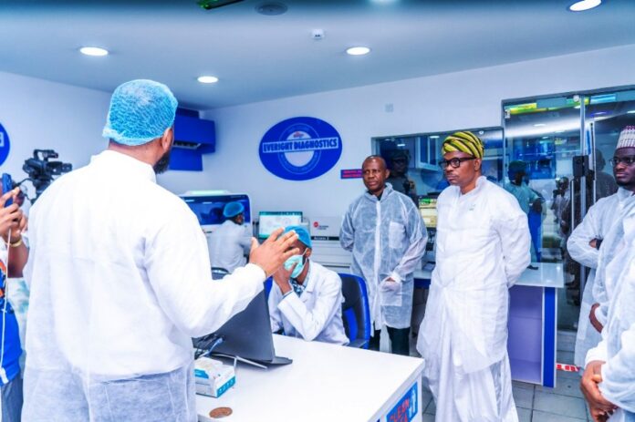Dr. Salako Visits Everight Diagnostics Demonstrating Public-Private Partnerships in the Health Sector: Honourable Minister of State for Health & Social Welfare Dr. Iziaq Adekunle Salako visited Everight Diagnostic & Laboratory Services Ltd., undertaking a tour of its facilities.
