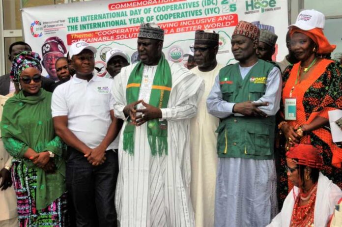 FG Set To Reposition Cooperative Societies The Minister of State for Agriculture and Food Security, Sen Dr Aliyu Sabi Abdullahi ( C) and other stakeholders during the Commemoration of International Year of Cooperatives