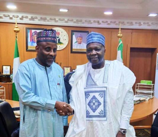 Gombe Governor Receives NUJ National President, Alhassan Yahya