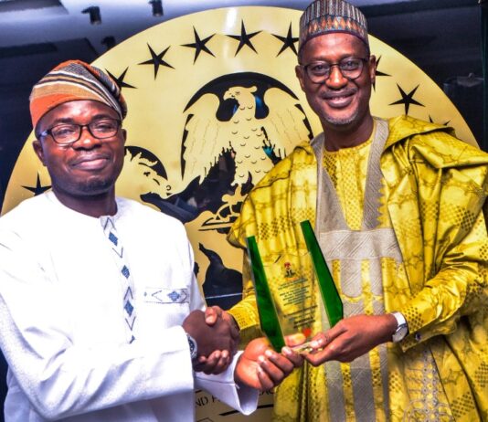 Housing Ministry Honours Dr. Kogbe for Outstanding Performance