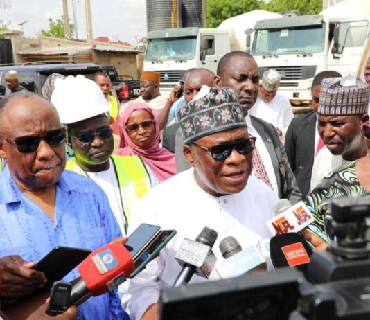 The Minister, Regional Development, Engr. Abubakar Momoh, (middle), addressing news men during a working visit to Borno State on his impression of NEDC projects in the State.