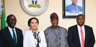 The Minister of Finance and Coordinating Minister of the Economy, Mr. Wale Edun (3rd left) and the Minister of State for Finance, Dr. Doris Uzoka-Anite pose for a group photo with the newly appointed MD/CEO Nigeria Deposit Insurance Corporation (NDIC), Mr. Thompson Oludare Sunday (1st left) and Executive Director (Operations) NDIC, Dr. Kabir Sabo Katata (1st right) during their inauguration as the new NDIC Management by the Honourable Minister in Abuja.