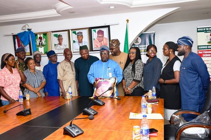 Surveyor General of the Federation Surv Abuduganiyu Adebomehin honoured by the YSN