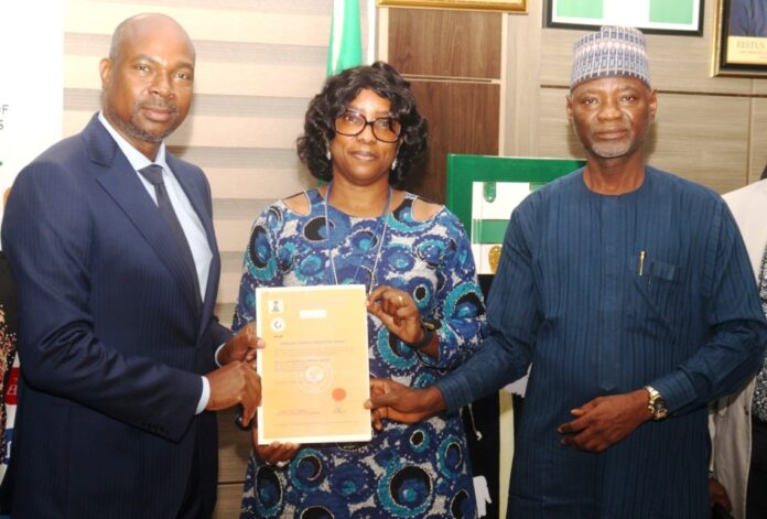 FG Presents FCOP To Air Tanzania Company Limited