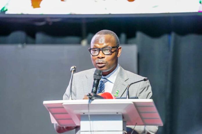 Dr. Iziaq Adekunle Salako Dr. Iziaq Adekunle Salako Honourable Minister of State for Health & Social Welfare delivering his keynote address at the Maiden Dental Technologists Summit 2025, held at the Nigeria National Merit House, Maitama Abuja