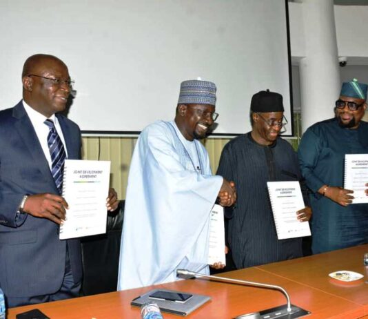 From left; Dr. Lazarus Angbazo, (MD InfraCorp), Dr. Abba Abubakar Aliyu ( MD REA), Mr. Tanimu Yakubu, (DG Budget) Dr. Femi Ogunseinde (Rep. MOFI)