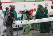 Tinubu Presents Grants To Small-Scale Women Traders In Nasarawa State