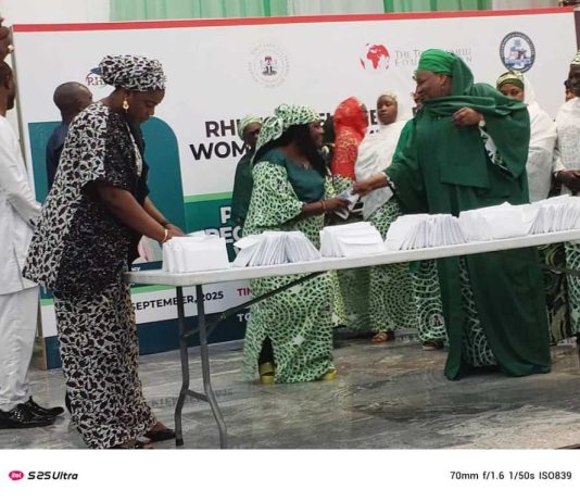 Tinubu Presents Grants To Small-Scale Women Traders In Nasarawa State