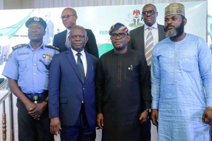 FG Launches Nationwide Sensitization Programme On Whistleblowing Policy To Combat Corruption
