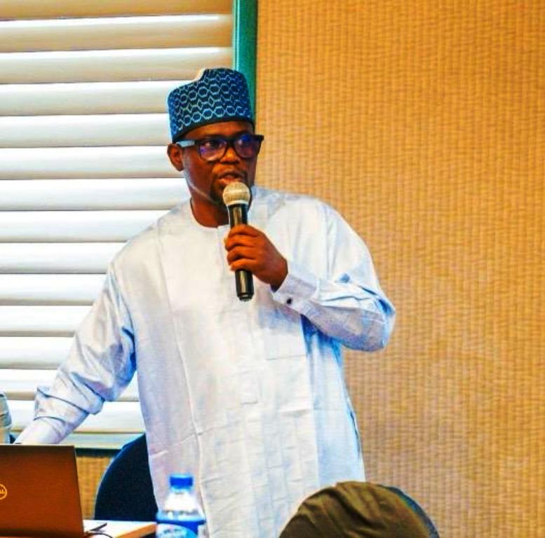 The National Coordinator of SURWASH programme, Engr. Abdulhamid Gwaram, making his presentation during the Review meeting