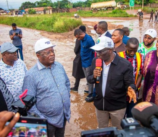 Gov Okpebholo, Works Minister Weep Over State Of Federal Roads In Edo