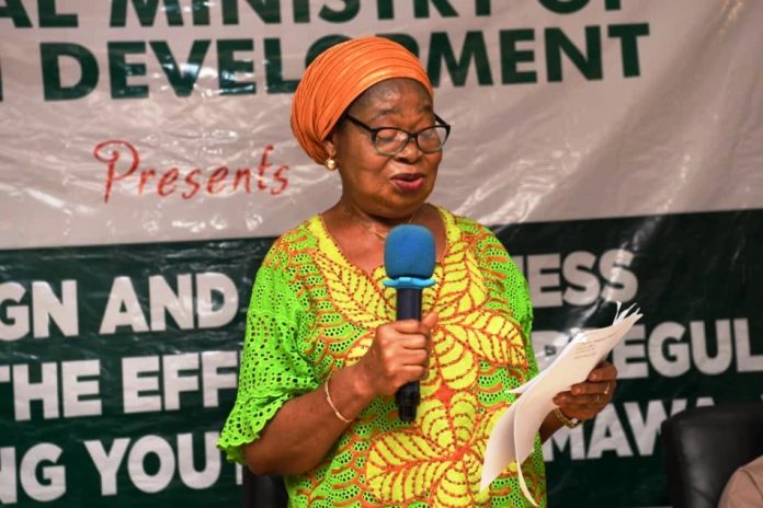 Mrs. Leleh Grace Representative of the Honourable Minister of Youth Development and Director, Youth Migration and Climate Change Action, Mrs. Leleh Grace, giving her remarks at the event.