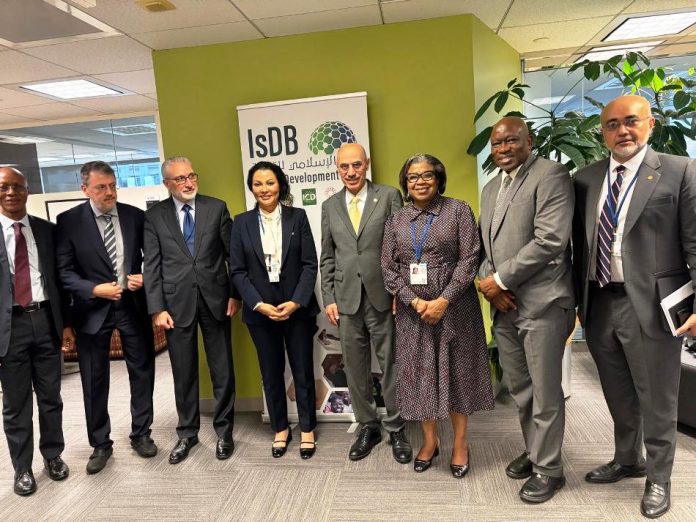 Nigeria, IsDB Deepen Ties As Uzoka-Anite Leads Bilateral Talks In Washington D.C.
