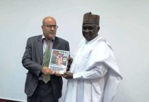 NTAC Strengthens Bilateral Ties With Tunisia NTAC DG, RT. HON. YUSUF BUBA YAKUB PRESENTING A SOUVENIR TO THE REPRESENTATIVE OF THE TUNISIAN MINISTER OF CULTURE.