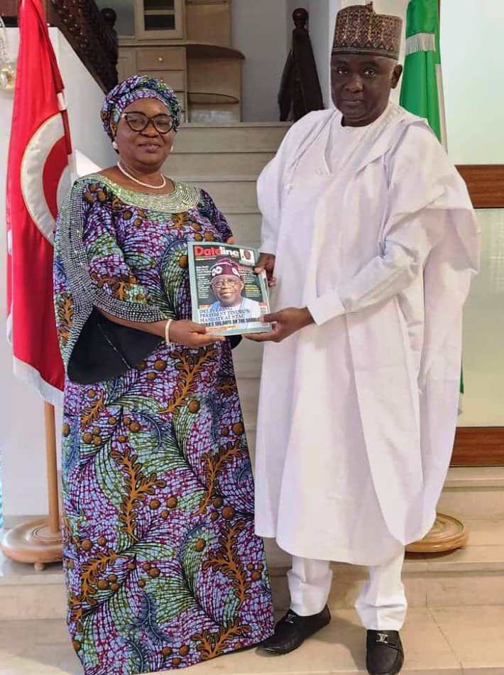 NTAC DG, RT. HON. YUSUF BUBA YAKUB PRESENTING A SOUVENIR TO THE CHARGE D’AFFAIRS NIGERIAN EMBASSY, TUNISIA, MRS BELINDA I. EDELIFO- LAWRENCE