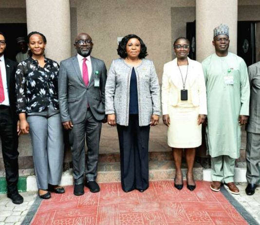 HCSF, Mrs Didi Esther Walson-Jack, OON, mni (m) flanked by members of the Steering Committee for the 2026 International Civil Service Conference after the inauguration