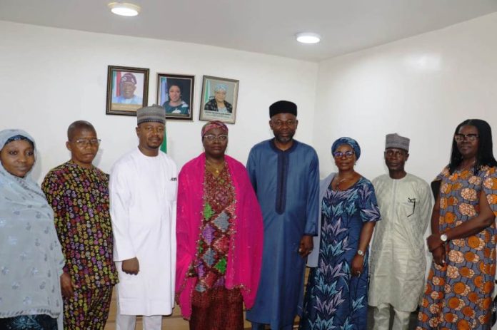 3rd Left- Executive Secretary FGSHLB, Hajiya Salamatu Ladi Ahmed, flanked on her left is Mr. S. Yahaya, Director, Operations, ICPC with other FGSHLB Management Staff.