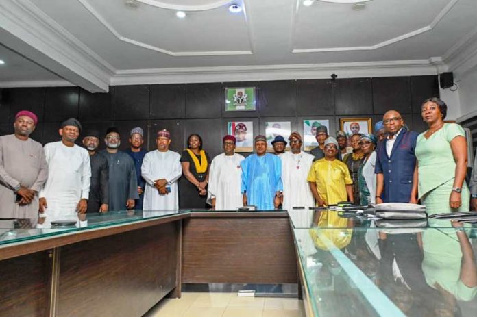 Advocacy Visit By the HM, Alhaji Mohammed Idris Advocacy Visit By the Honourable Minister of Information & National Orientation, Alhaji Mohammed Idris, to the Federal Ministry of Health & Social Welfare Headquarters, Abuja. Middle: Professor Muhammad Ali Pate CON, Honourable Coordinating Minister of Health & Social Welfare On his immediate left: Alhaji Mohammed Idris, Honourable Minister of Information & National Orientation To his left: Dr. Iziaq Adekunle Salako, Honourable Minister of State for Health & Social Welfare On the immediate right of Coordinating Minister: Daju Kachollom mni, Permanent Secretary Federal Ministry of Health & Social Welfare On the right: Top Management team of the FMOHSW & Heads of Agencies On the left: Entourage of the Honourable Minister of Information & National Orientation