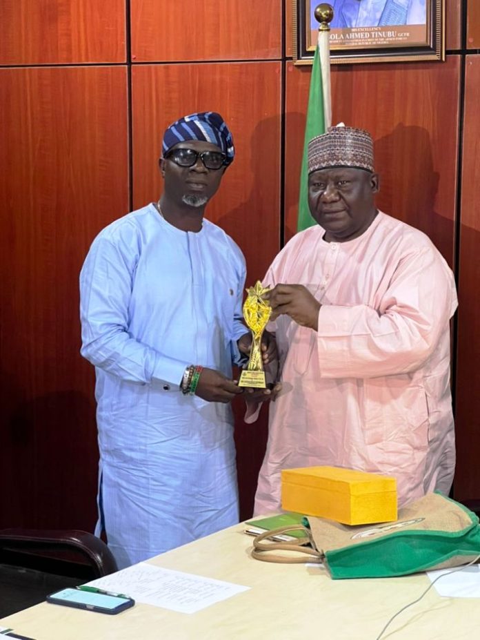 BPSR Presents GovTec Award to Ojodu LCDA Chairman, Hon. David Olusegun Odunmbaku