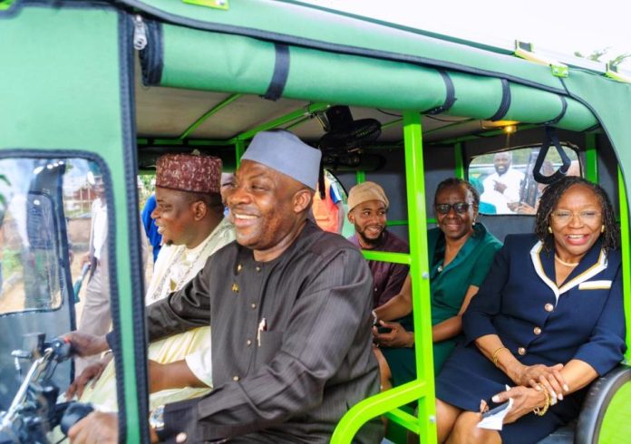 FG Flags Off Renewed Hope Campus Transport Scheme, Deploys 240 Solar Powered E-Tricycles To 12 Universities