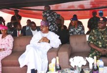 Kwara Gov, COAS, top security chiefs celebrate yuletide with troops in Kwara