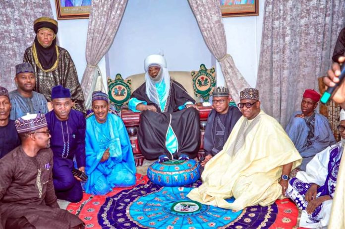 Housing Minister Dangiwa Visits, Condoles Emir of Ilorin Over Loss of Chief Imam