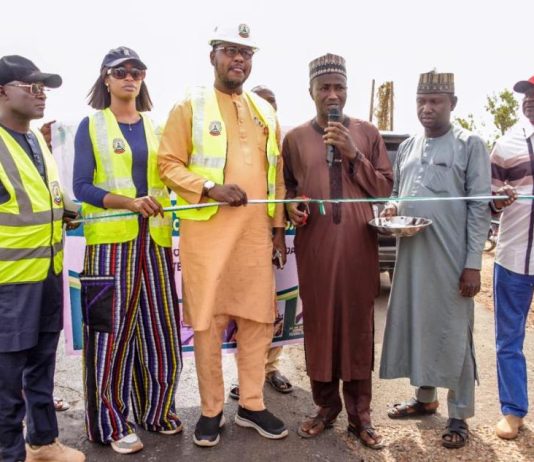 The Secretary, NUJ Sokoto State Council, Muhammad Nasir Bello Commissions the Emergency Repairs of Sokoto-Tambuwal-Jega Road (Route A1) in Sokoto State