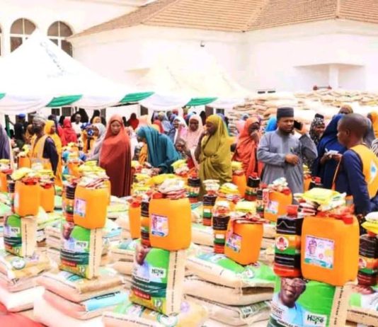 FG Flags Off Distribution Of Presidential Emergency Food, Nutrition Assistance In Sokoto As State Govt Donates, N50,000 Each To 1,000 Vulnerable Persons
