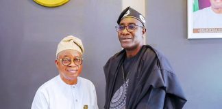 The Honourable Minister of Marine and Blue Economy, H.E Dr Adegboyega Oyetola (l) and the Executive Secretary, Agricultural Research Council of Nigeria, Dr. Abubakar Dabban during the courtesy.