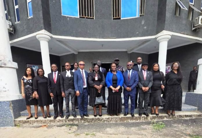 Imo Stakeholders Pledge Support For EFCC’s Anti-Corruption Campaign